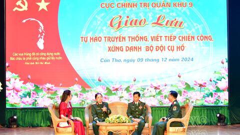 Giao lưu “Tự hào truyền thống, viết tiếp chiến công, xứng danh Bộ đội Cụ Hồ”