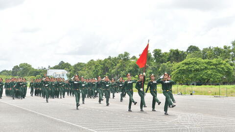 NIỀM VINH DỰ CỦA SĨ QUAN TRẺ
