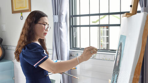 NGƯỜI VẼ CHÂN DUNG NHÀ BÁO, NHÀ VĂN