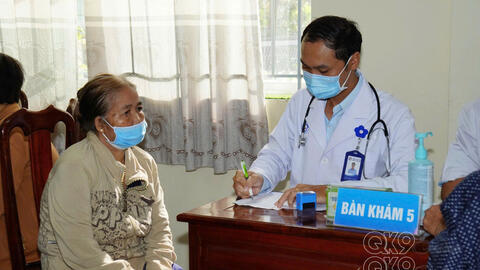 BỆNH VIỆN ĐA KHOA HÒA HẢO - MEDIC CẦN THƠ TRI ÂN GIA ĐÌNH CHÍNH SÁCH, NGƯỜI CÓ CÔNG