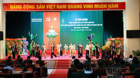 BỘ CHQS THÀNH PHỐ CẦN THƠ NHẬN HUÂN CHƯƠNG BẢO VỆ TỔ QUỐC HẠNG NHÌ