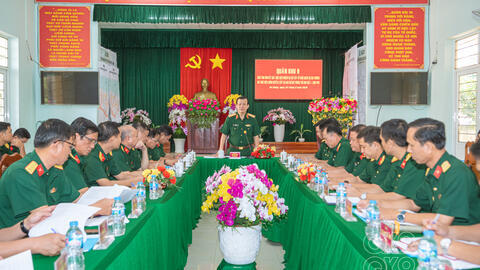 Trung tướng Hồ Văn Thái, Chính ủy Quân khu nắm tình hình công tác sắp xếp tổ chức quân sự địa phương tại tỉnh An Giang