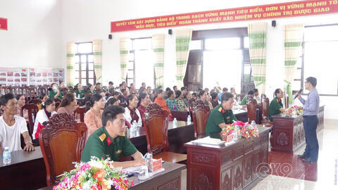 Đoàn Kinh tế Quốc phòng 915 tập huấn chuyển giao kỹ thuật chăn nuôi cho Nhân dân