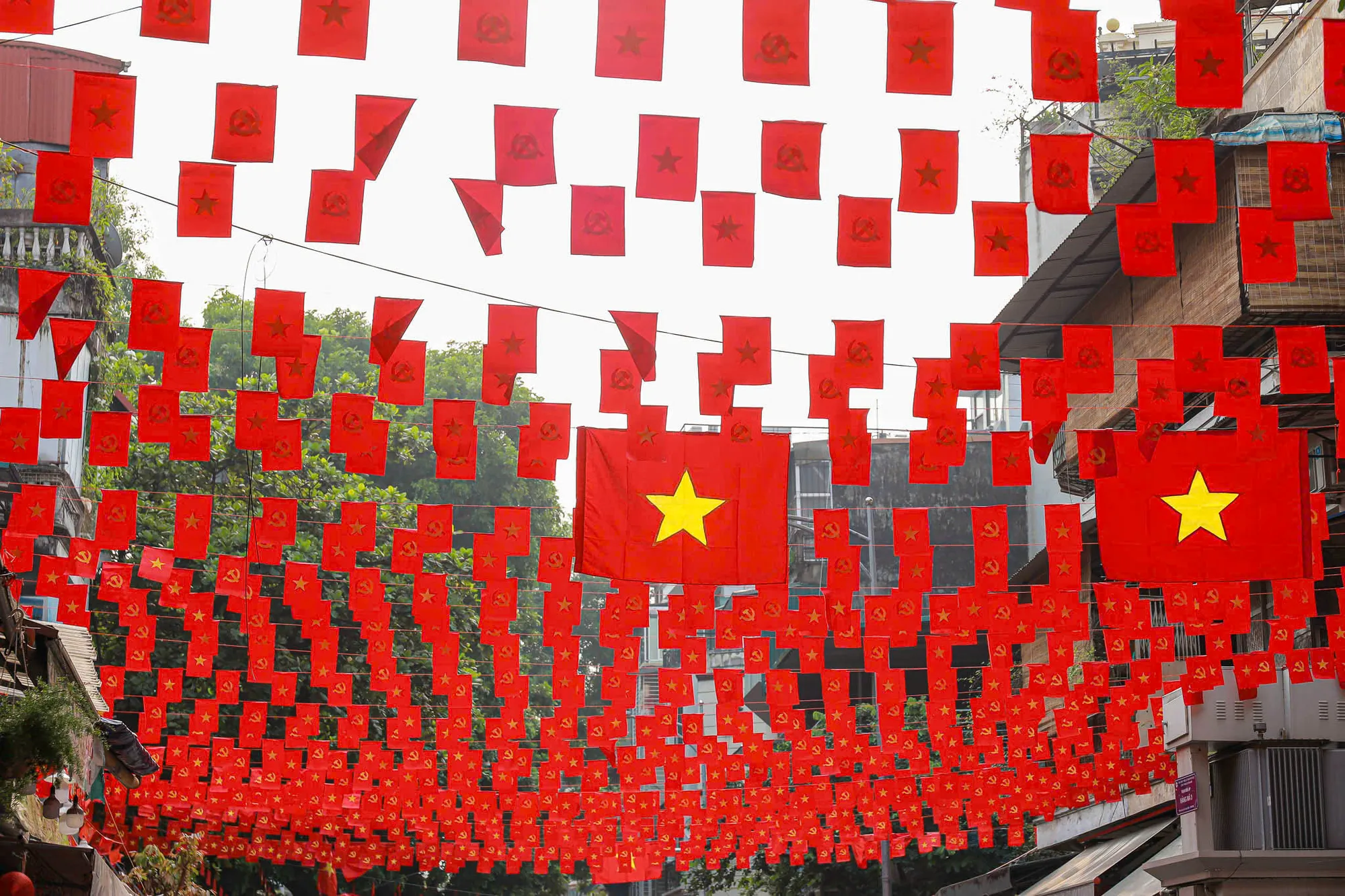 Nghiêng mình đón Thu sang