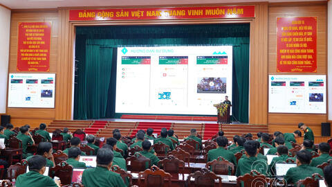 Lan tỏa phong trào "Bình dân học vụ số"