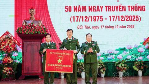 Viện Kiểm sát Quân sự Quân khu 9 đón nhận Bằng khen của Bộ Quốc phòng