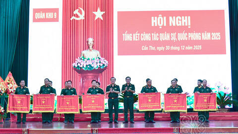 Bước chuyển mình mạnh mẽ của LLVT Quân khu