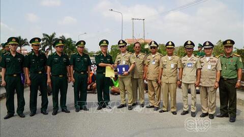 Tiếp nhận trên 160 công dân Việt Nam từ Campuchia
