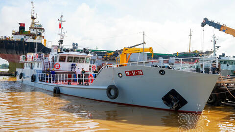 Nhà máy X55 bàn giao tàu cho Cục Hậu cần – Kỹ thuật Quân khu 9