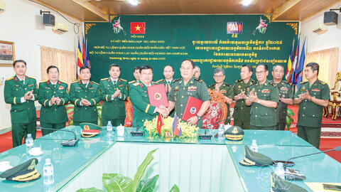 Đẩy mạnh công tác đối ngoại quốc phòng trong tình hình mới