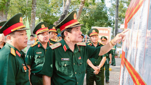 Sẵn sàng chiến đấu cao, bảo vệ an toàn cuộc bầu cử