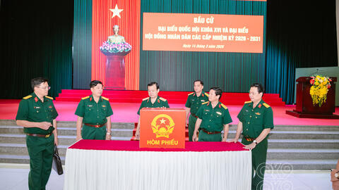 Chủ động đấu tranh với các thế lực thù địch bảo vệ “Ngày hội non sông”