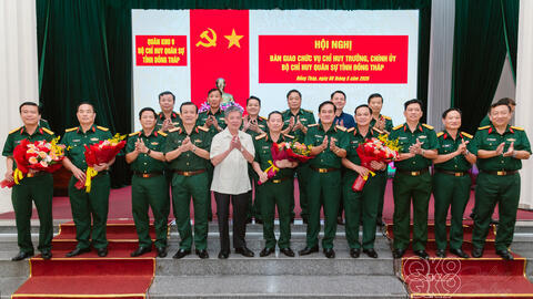 Bàn giao chức vụ Chỉ huy trưởng, Chính ủy Bộ CHQS tỉnh Đồng Tháp