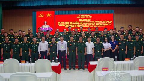 Binh chủng Hóa học: Tập huấn nâng cao kỹ năng ứng phó sự cố hóa chất độc, phóng xạ tại An Giang