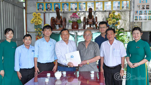 Bệnh viện Đa khoa Hòa Hảo - Medic Cần Thơ hoạt động tri ân, “Đền ơn đáp nghĩa”