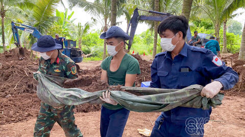 Lần theo dấu tích nghĩa trang xưa