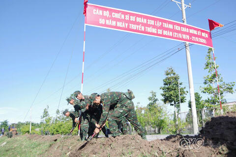 Sư đoàn 330 triển khai hoạt động thiết thực chào mừng 50 năm Ngày truyền thống